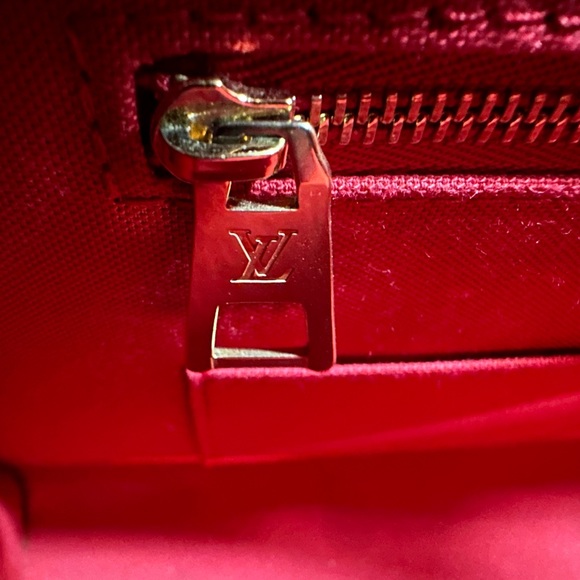 Louis Vuitton On The Go Reverse Monogram - MM - Picture 11 of 13